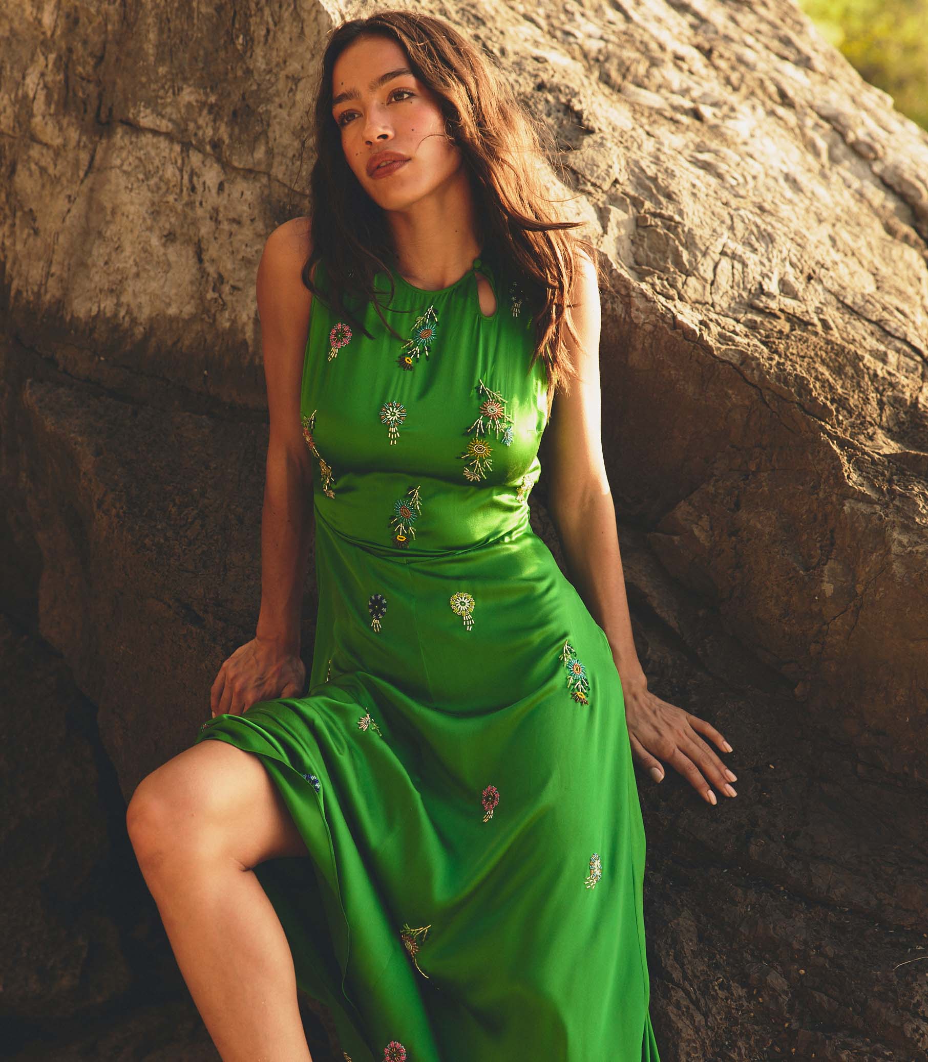 AMARI DRESS -- EMERALD - Image 2