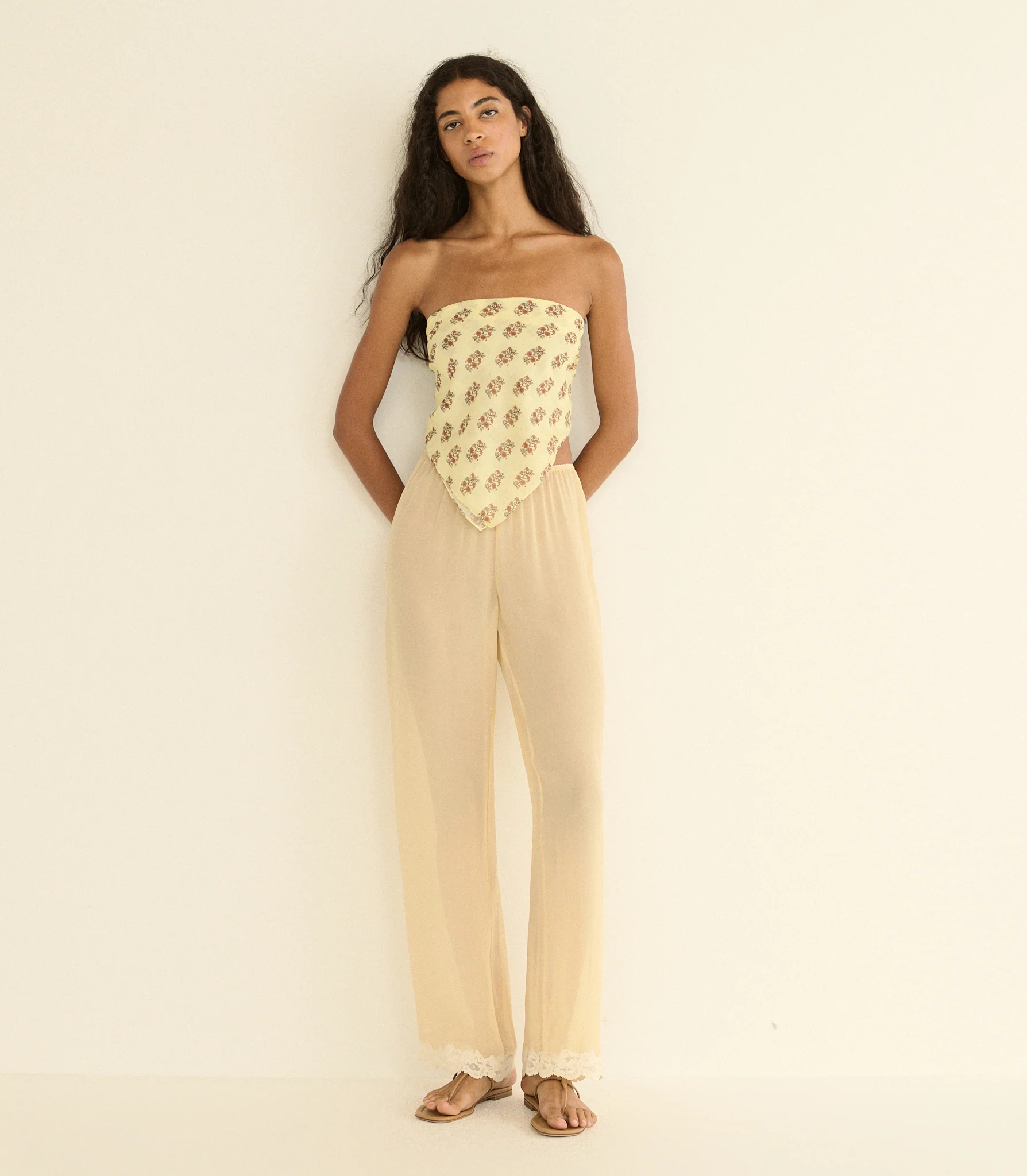 GRANDE PENNY BANDANA -- DANDELION GROVE - Image 4