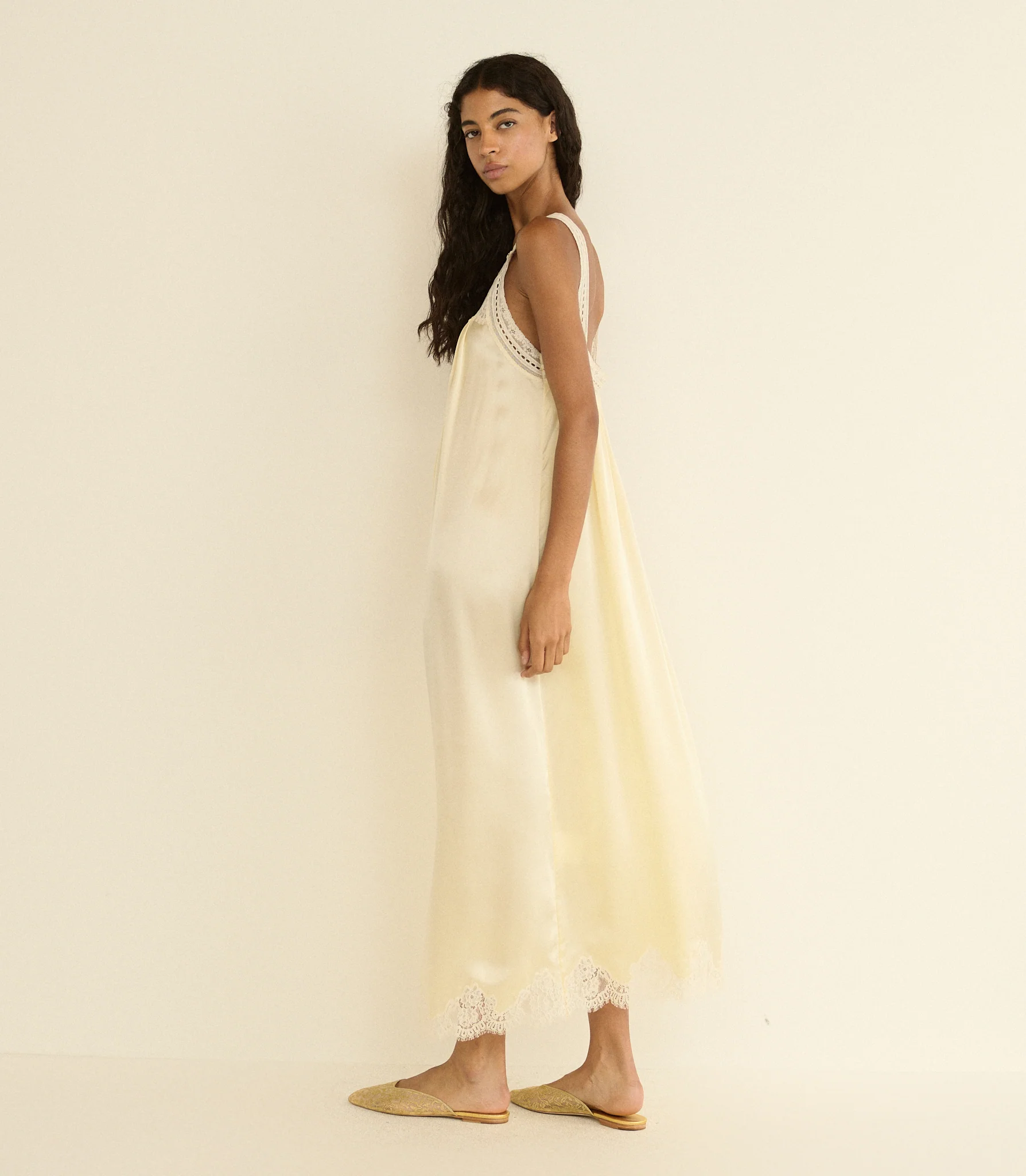 LUCIANE DRESS -- VANILLA - Image 4